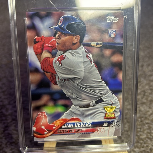 Rafael Devers Topps MLB Rookie Card #18 Boston Red Sox’s Gem Mint 10 - Picture 3 of 4